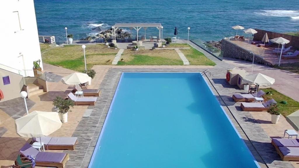 Nautica Hotel Apartments Stavromenos Dış mekan fotoğraf